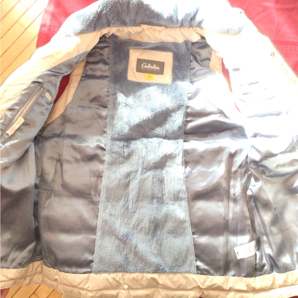 Cabela’s womens vest - Picture 2 of 5